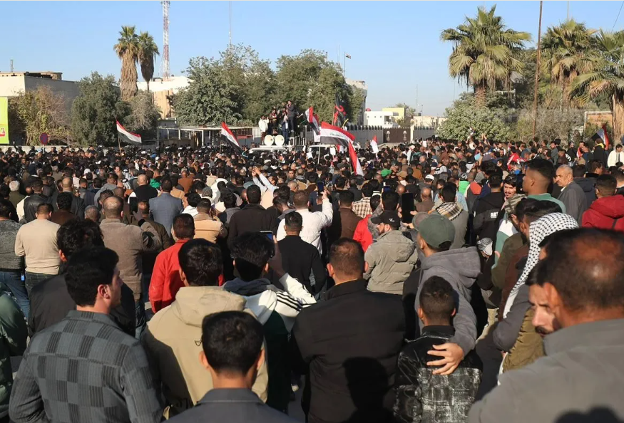 بابل.. تظاهرات لدعم تكليف أمير المعموري