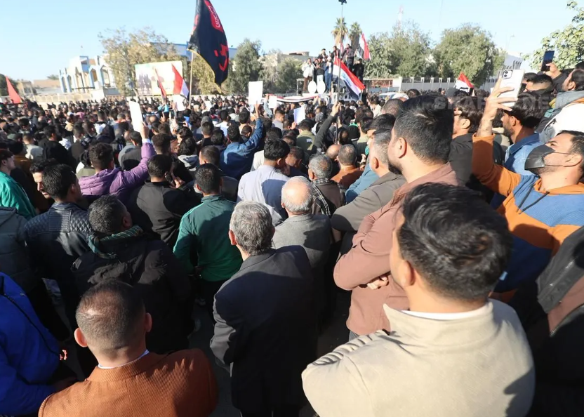 بابل.. تظاهرات لدعم تكليف أمير المعموري